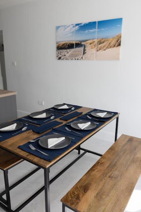 Spacious Holiday Home In Porthcawl Ngoại thất bức ảnh
